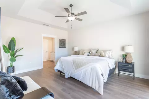 Bedroom - 3225 Lower Ln, Redding, CA 96002 photo 1 of 3