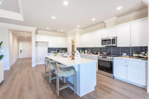 Kitchen - 3225 Lower Ln, Redding, CA 96002 photo 1 of 2