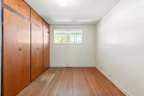 Bedroom - 545 Main St, Weed, CA 96094 photo 3 of 3