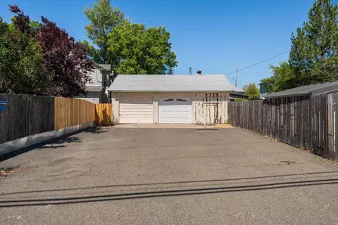Exterior - 545 Main St, Weed, CA 96094 photo 5 of 5