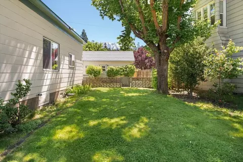 Exterior - 545 Main St, Weed, CA 96094 photo 3 of 5