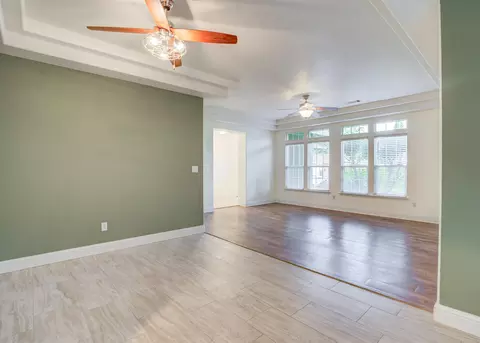 Living - 3473 Nathan Dr, Anderson, CA 96007 photo 4 of 9
