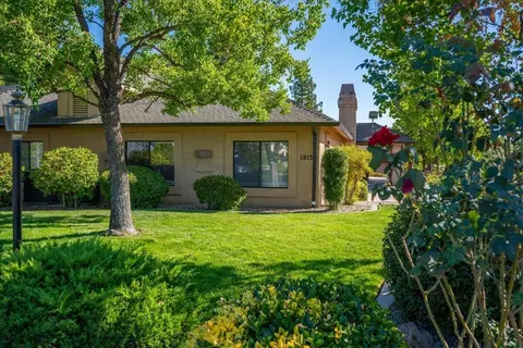 Exterior - 1927 Vineyard Trl, Redding, CA 96003 photo 7 of 23