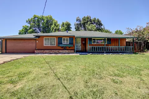5755 Mountain View Dr, Redding, CA 96003