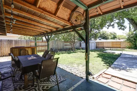 Exterior - 5755 Mountain View Dr, Redding, CA 96003 photo 4 of 11