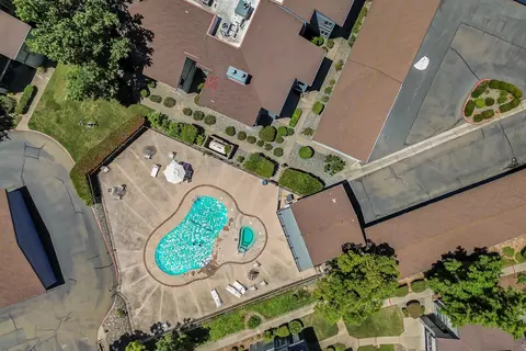 View/Area - 249 Ridgetop Dr #141, Redding, CA 96003 photo 1 of 2