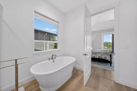 Other - 690 Mill Valley Pkwy, Redding, CA 96003 photo 4 of 10