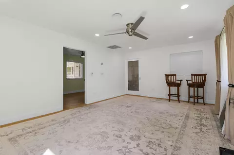 Living - 150 Nina Ave, Red Bluff, CA 96080 photo 3 of 5