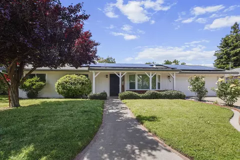 Exterior - 150 Nina Ave, Red Bluff, CA 96080 photo 2 of 14