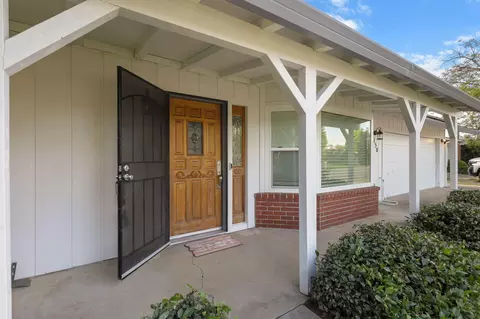Exterior - 150 Nina Ave, Red Bluff, CA 96080 photo 3 of 14