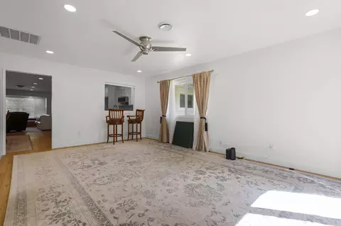 Living - 150 Nina Ave, Red Bluff, CA 96080 photo 2 of 5