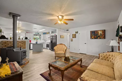 Living - 21999 Riverside Ave, Red Bluff, CA 96080 photo 1 of 4