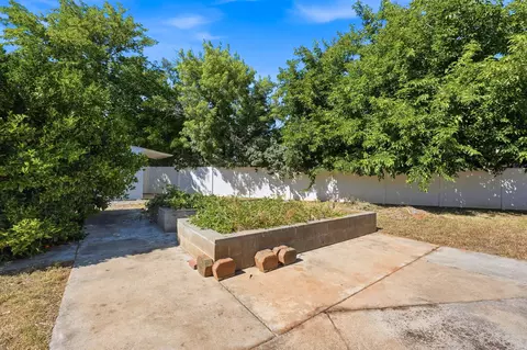 Exterior - 20221 Sombrero Ct, Redding, CA 96002 photo 9 of 16