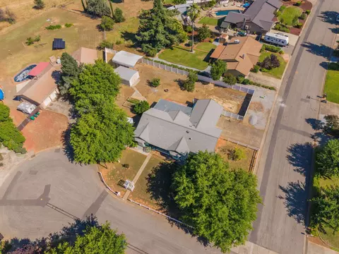 View/Area - 20221 Sombrero Ct, Redding, CA 96002 photo 1 of 6