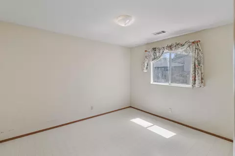 Bedroom - 3512 Capricorn Way, Redding, CA 96002 photo 3 of 7