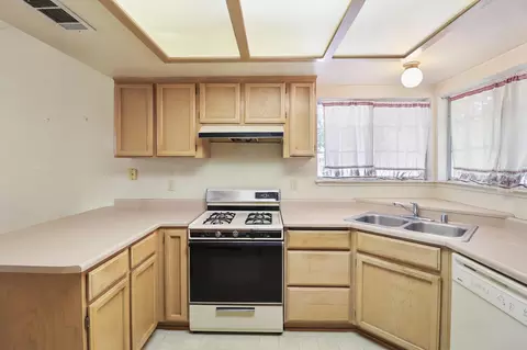 Kitchen - 3512 Capricorn Way, Redding, CA 96002 photo 2 of 2