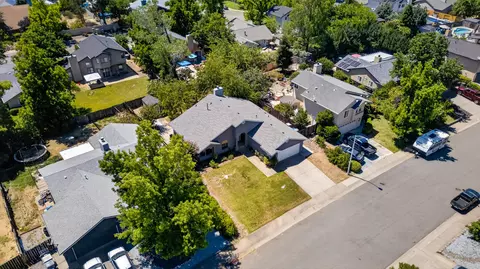 View/Area - 540 Armando Ave, Redding, CA 96003 photo 5 of 5