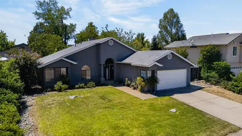Exterior - 540 Armando Ave, Redding, CA 96003 photo 10 of 10