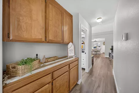 Entry Way - 540 Armando Ave, Redding, CA 96003 photo 1 of 2
