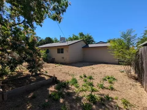Exterior - 2104 Phobos Ct, Redding, CA 96002 photo 2 of 2