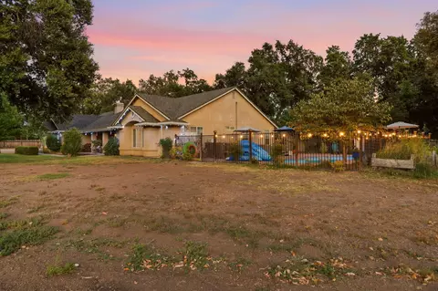 Exterior - 10971 Oak Run Rd, Oak Run, CA 96069 photo 17 of 17