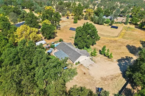 View/Area - 10971 Oak Run Rd, Oak Run, CA 96069 photo 9 of 12
