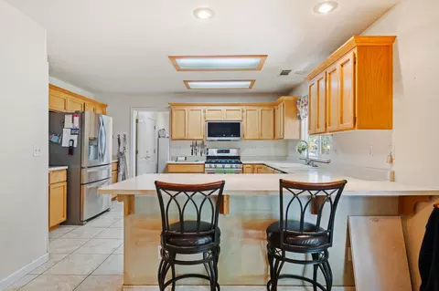 Kitchen - 10971 Oak Run Rd, Oak Run, CA 96069 photo 1 of 2