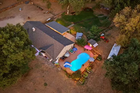 Exterior - 10971 Oak Run Rd, Oak Run, CA 96069 photo 16 of 17
