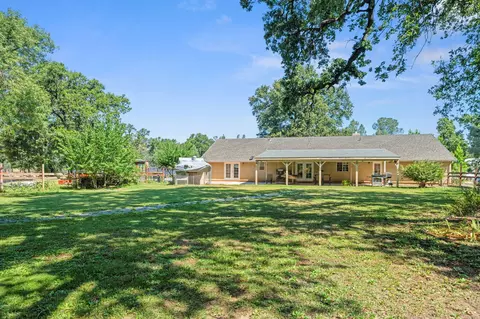 Exterior - 10971 Oak Run Rd, Oak Run, CA 96069 photo 10 of 17