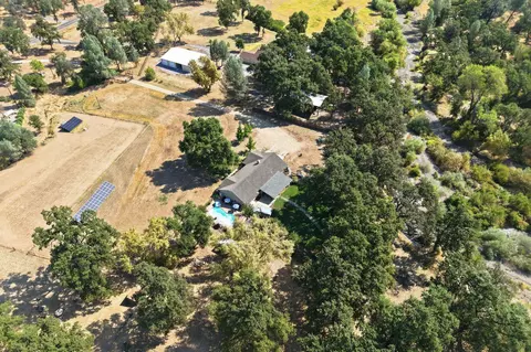 View/Area - 10971 Oak Run Rd, Oak Run, CA 96069 photo 10 of 12