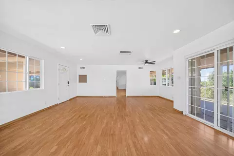 Living - 20000 Lyal Ln, Redding, CA 96002 photo 4 of 8