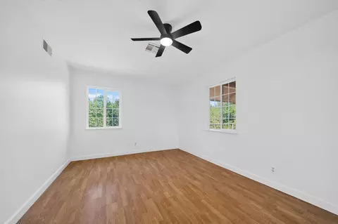 Bedroom - 20000 Lyal Ln, Redding, CA 96002 photo 7 of 8