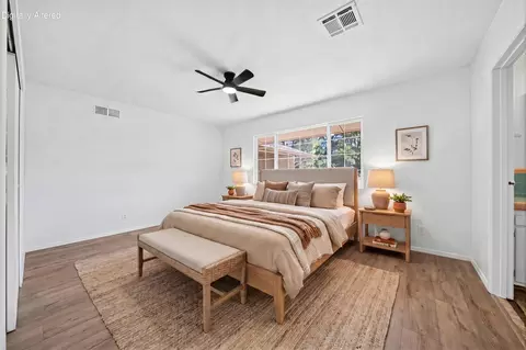 Bedroom - 20000 Lyal Ln, Redding, CA 96002 photo 1 of 8