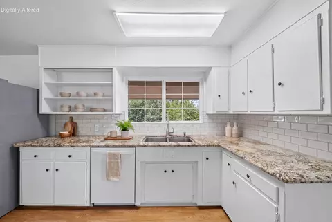 Kitchen - 20000 Lyal Ln, Redding, CA 96002 photo 3 of 3