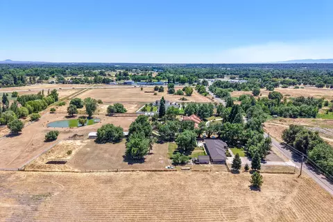 View/Area - 7775 Churn Creek Rd, Redding, CA 96002 photo 5 of 9