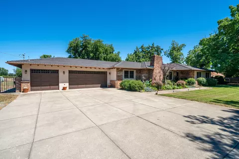 Exterior - 7775 Churn Creek Rd, Redding, CA 96002 photo 5 of 42