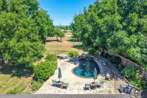 Exterior - 7775 Churn Creek Rd, Redding, CA 96002 photo 41 of 42