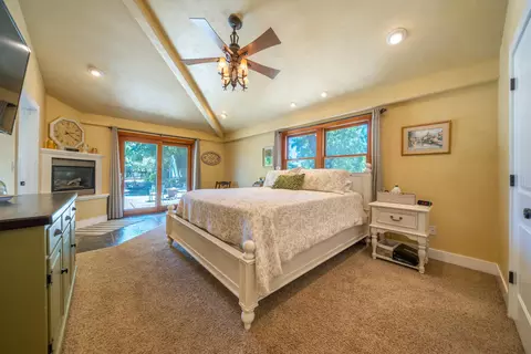 Bedroom - 7775 Churn Creek Rd, Redding, CA 96002 photo 1 of 9