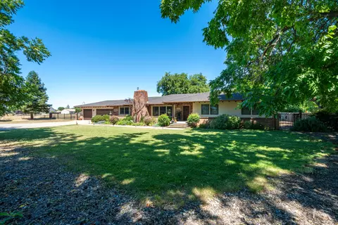 Exterior - 7775 Churn Creek Rd, Redding, CA 96002 photo 4 of 42