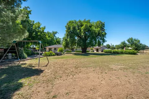 Exterior - 7775 Churn Creek Rd, Redding, CA 96002 photo 30 of 42