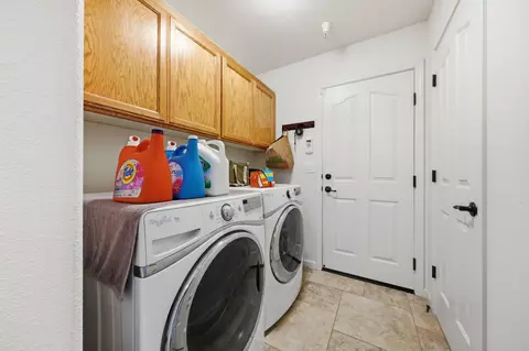 Other - 4565 Cerro Ln, Redding, CA 96001 photo 4 of 5