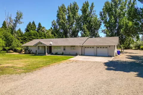 3 Dunvin Ct, Red Bluff, CA 96080