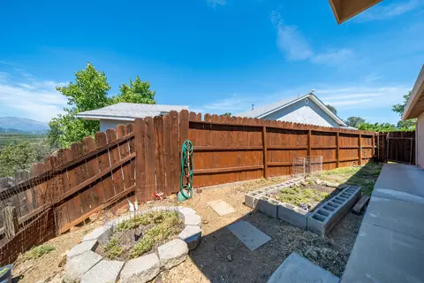 Exterior - 16863 Winchell Dr, Redding, CA 96003 photo 25 of 26