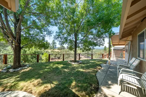 Exterior - 16863 Winchell Dr, Redding, CA 96003 photo 10 of 26