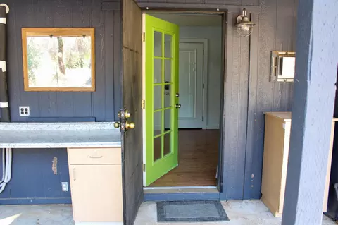 Entry Way - 20952 Dorothy Ln, Redding, CA 96003 photo 1 of 4
