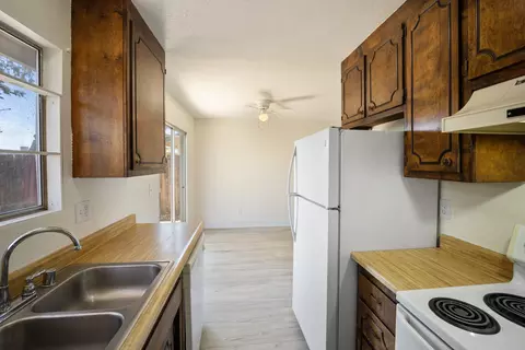 Kitchen - 5574 Mountain View Dr, Redding, CA 96003 photo 2 of 2