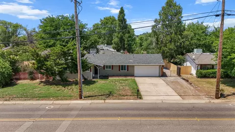 3646 Rhonda Rd, Cottonwood, CA 96022
