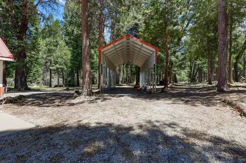 Exterior - 32602 Three Oaks Dr, Shingletown, CA 96088 photo 3 of 41