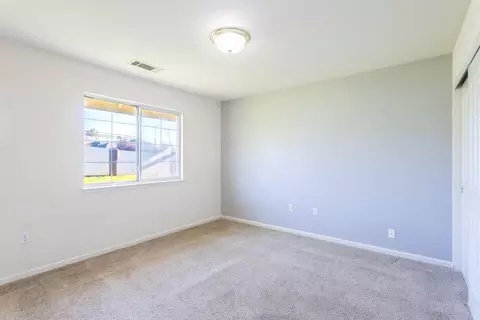 Bedroom - 1783 Record Ln, Redding, CA 96001 photo 3 of 5