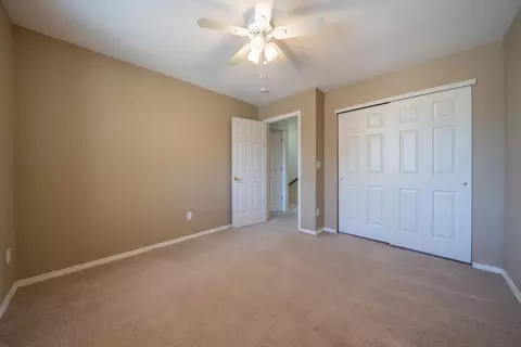 Bedroom - 19226 Snowburst Ct, Redding, CA 96003 photo 3 of 5